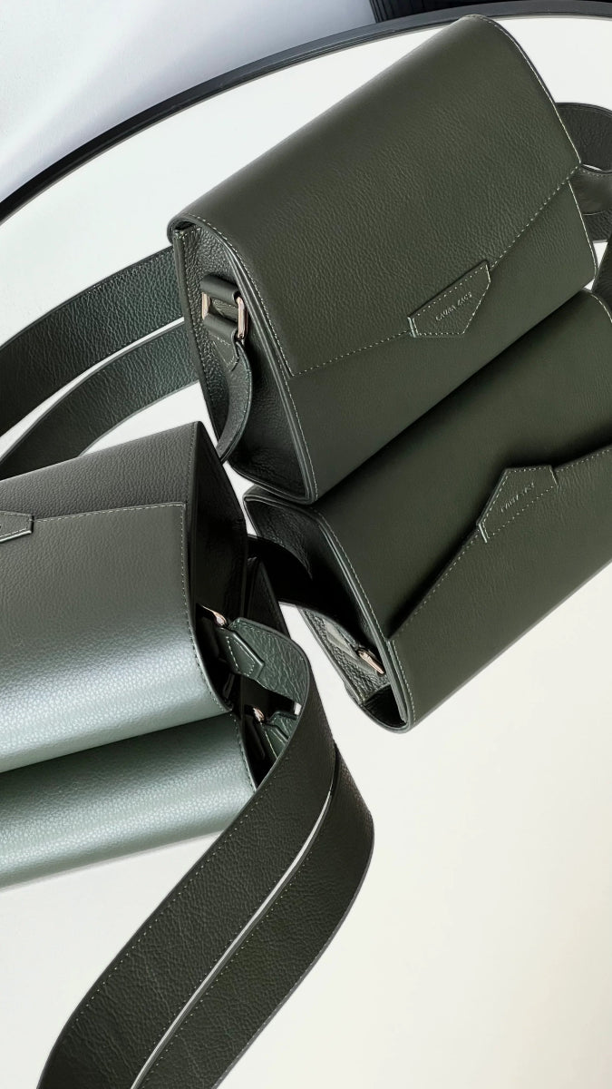 CROSS BODY BAG IN POISONOUS GREEN LEATHER - BeaA - Be At Home with Yourself - Bag
