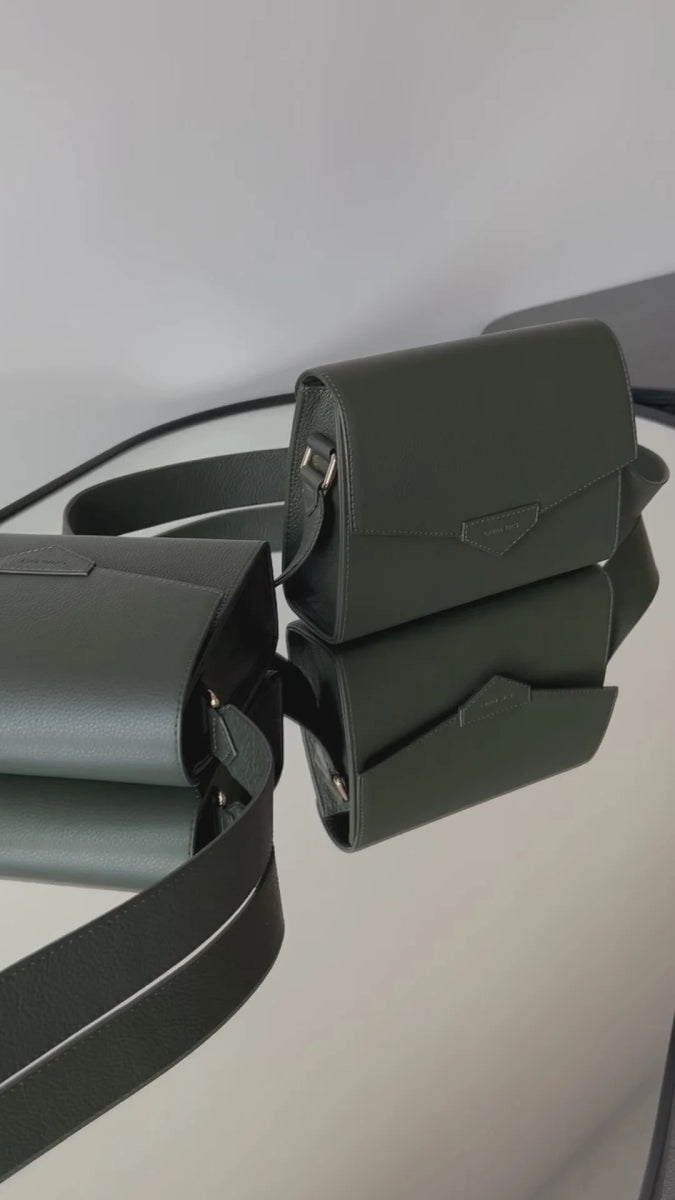 CROSS BODY BAG IN POISONOUS GREEN LEATHER - BeaA - Be At Home with Yourself - Bag