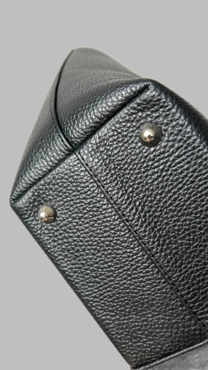 GRAINED LEATHER TOTE BAG - BeaA - Be At Home with Yourself - Bag