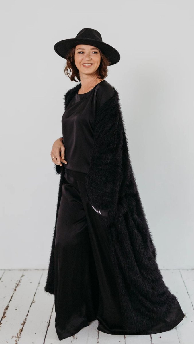Maxi Cardigan Black - BeaA - Be At Home with Yourself - Cardigan