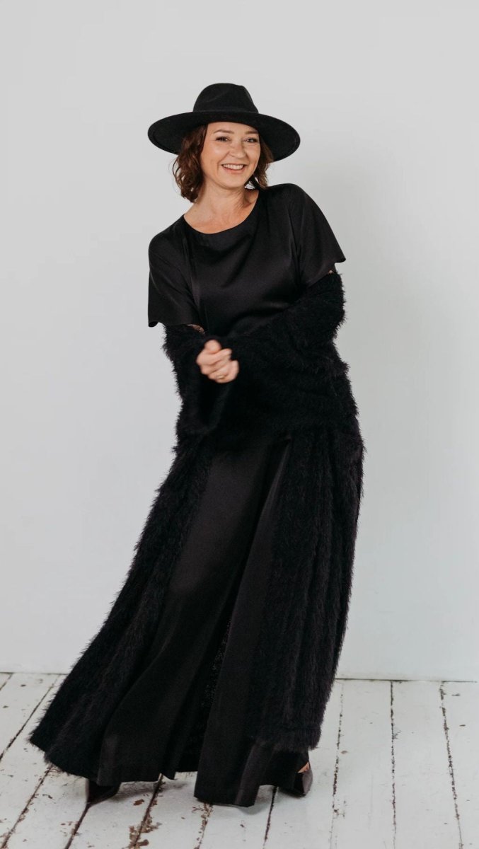 Maxi Cardigan Black - BeaA - Be At Home with Yourself - Cardigan