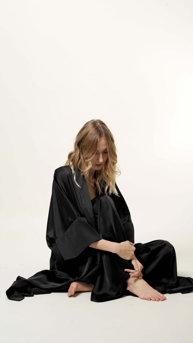 Morning Robe Black - BeaA - Be At Home with Yourself - Kimono