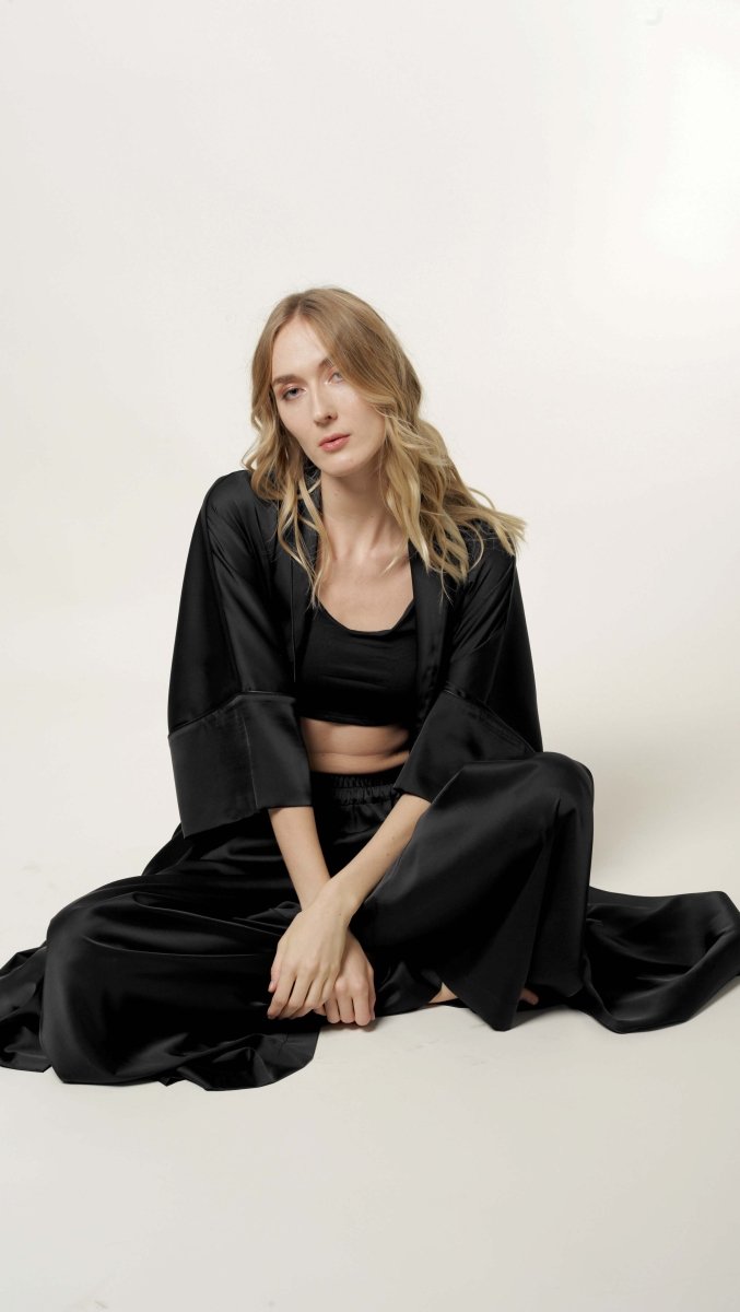 Morning Robe Black - BeaA - Be At Home with Yourself - Kimono