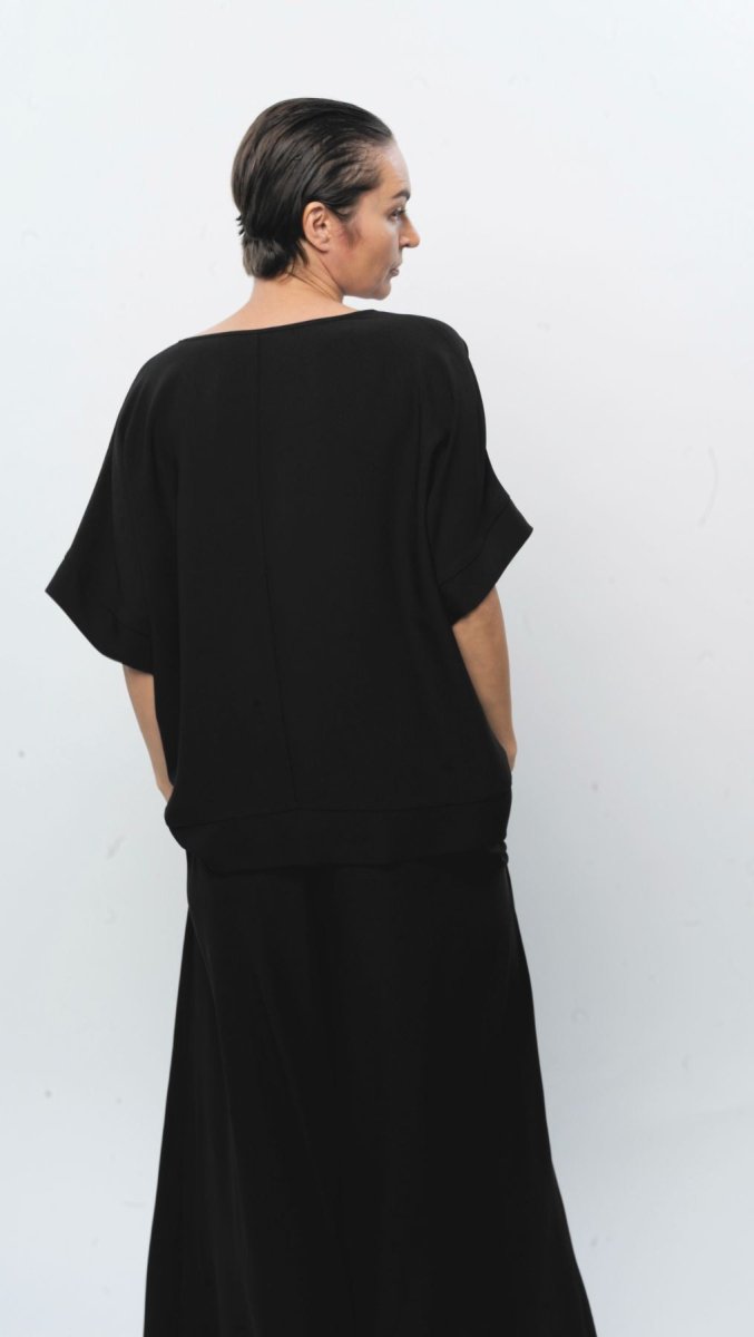 Oversized Top Black - BeaA - Be At Home with Yourself - Top