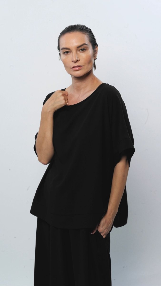 Oversized Top Black - BeaA - Be At Home with Yourself - Top