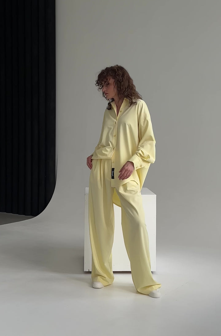 Elegant Straight-Leg Trousers Butter Yellow