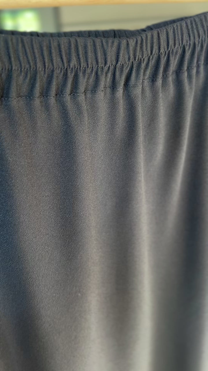 Midi Skirt Black