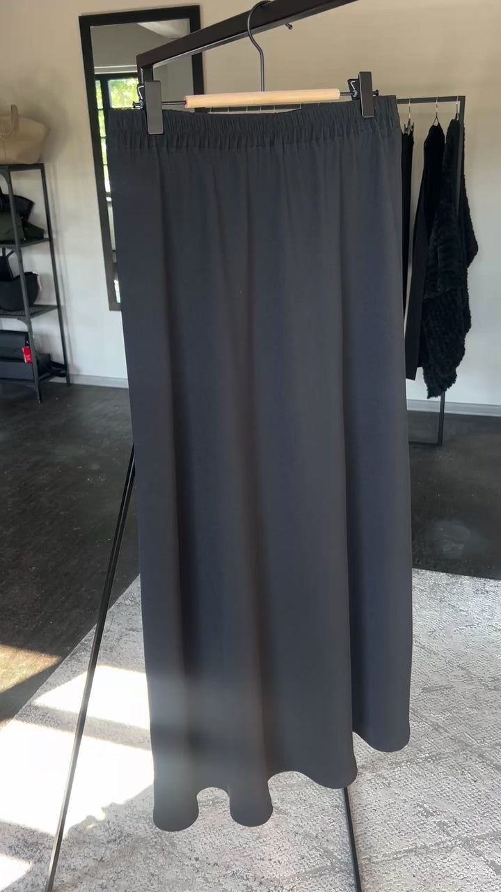 Midi Skirt Black