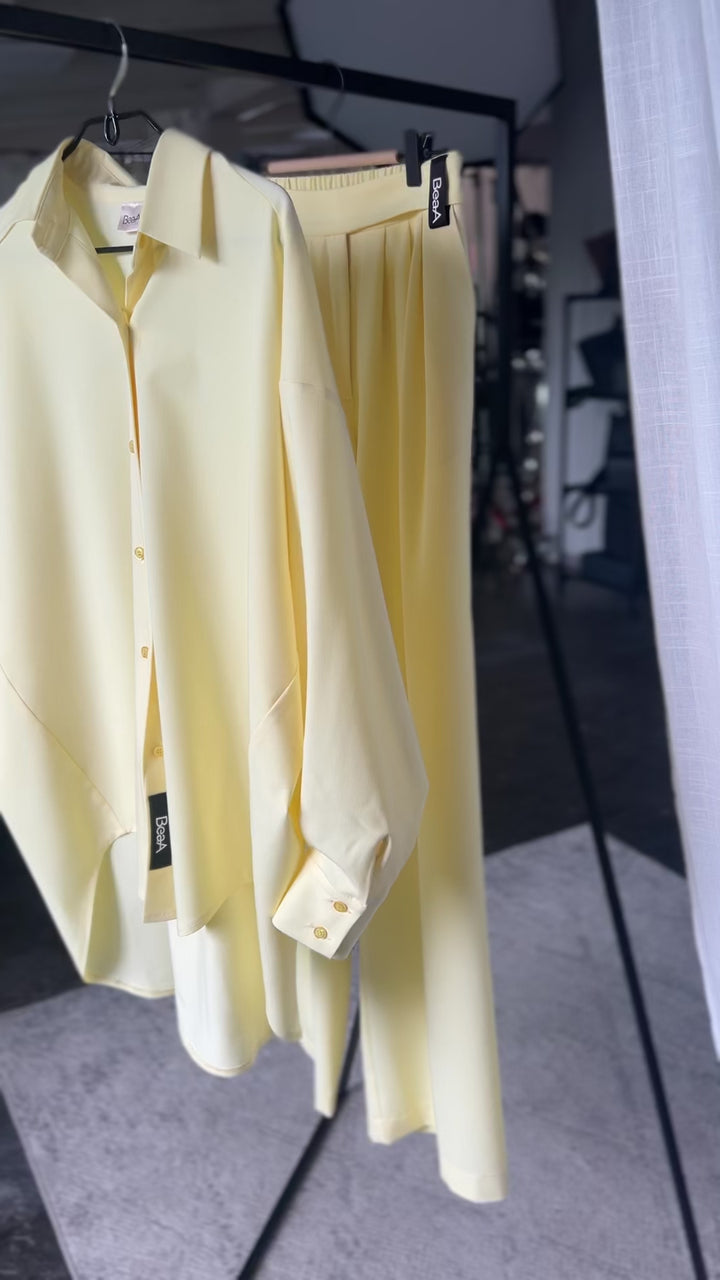 Elegant Straight-Leg Trousers Butter Yellow