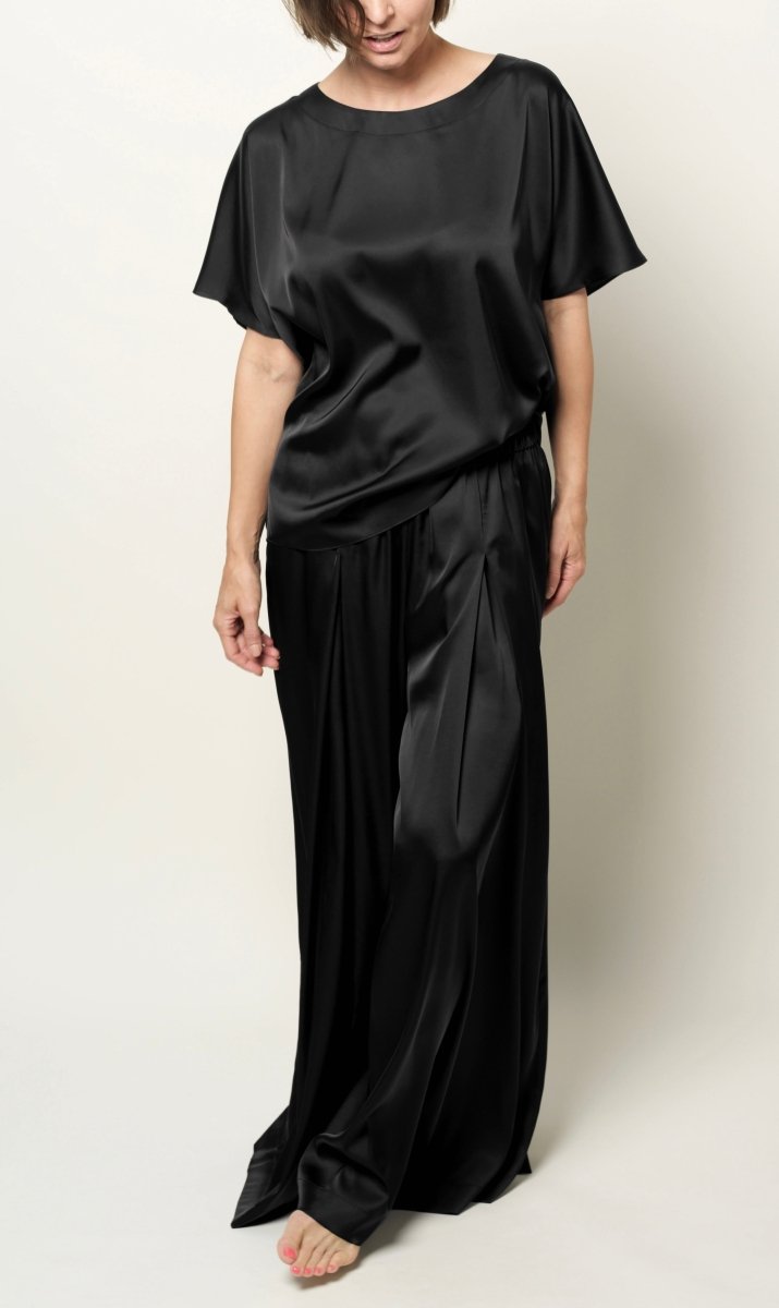Trousers with Pleats Silk Black - BeaA - Be At Home with Yourself - Trousers