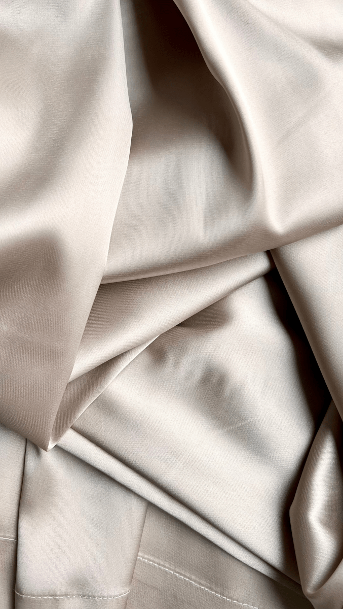 Trousers with pleats Silk Champagne - BeaA - Be At Home with Yourself - Trousers