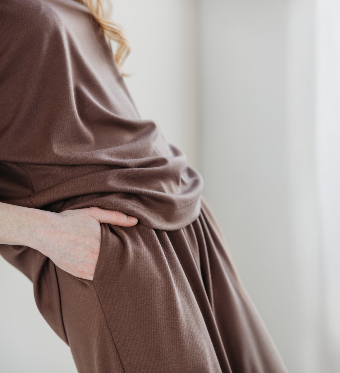 Embrace Pantone's 2025 Color of the Year: Mocha Mousse in Fashion - BeaA - Be At Home with Yourself