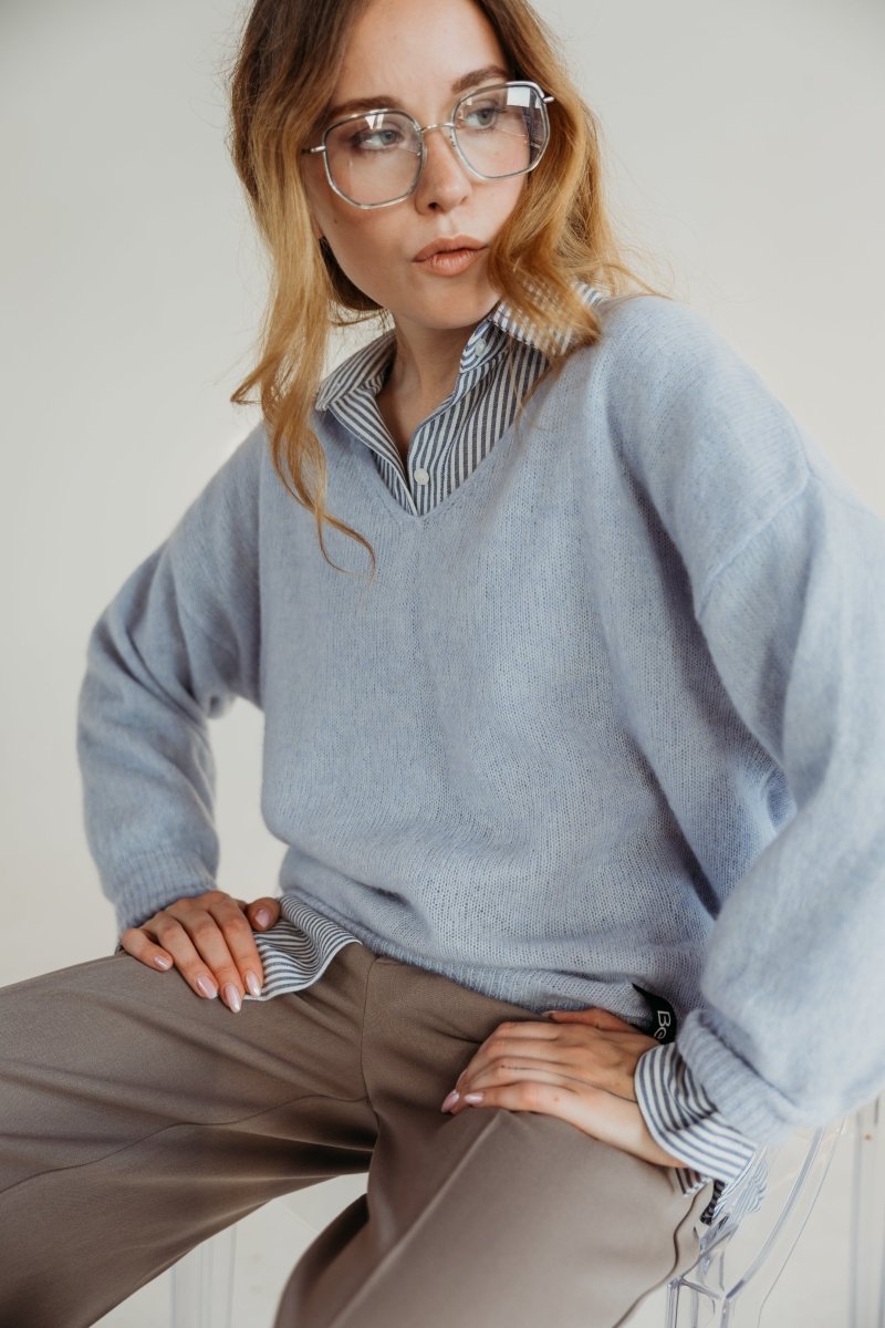 How to Style Shirts and Sweaters: Layering Ideas for Fall & Winter - BeaA - Be At Home with Yourself