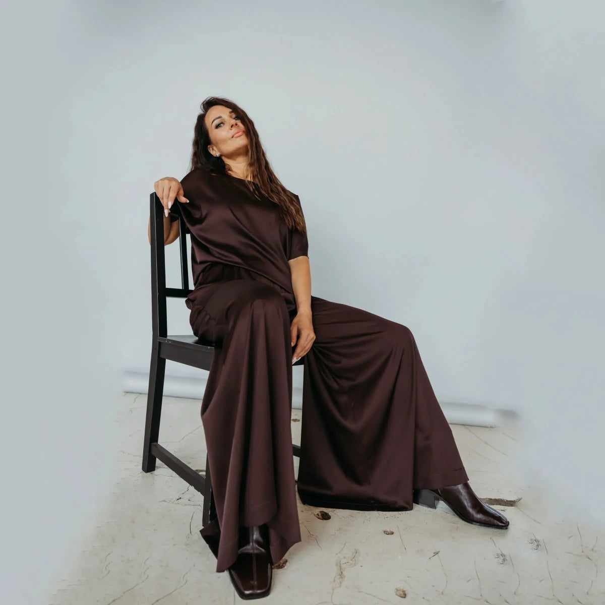 Palazzo Trousers vs Wide-Leg Jeans: What’s the Difference? - BeaA - Be At Home with Yourself
