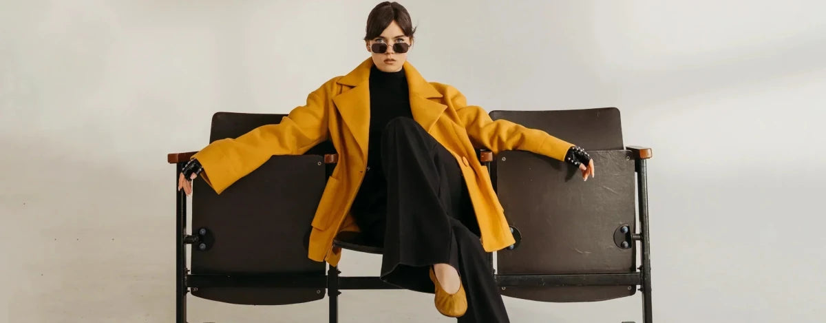 Short Transitional Jacket – A Modern Wardrobe Essential - BeaA - Be At Home with Yourself