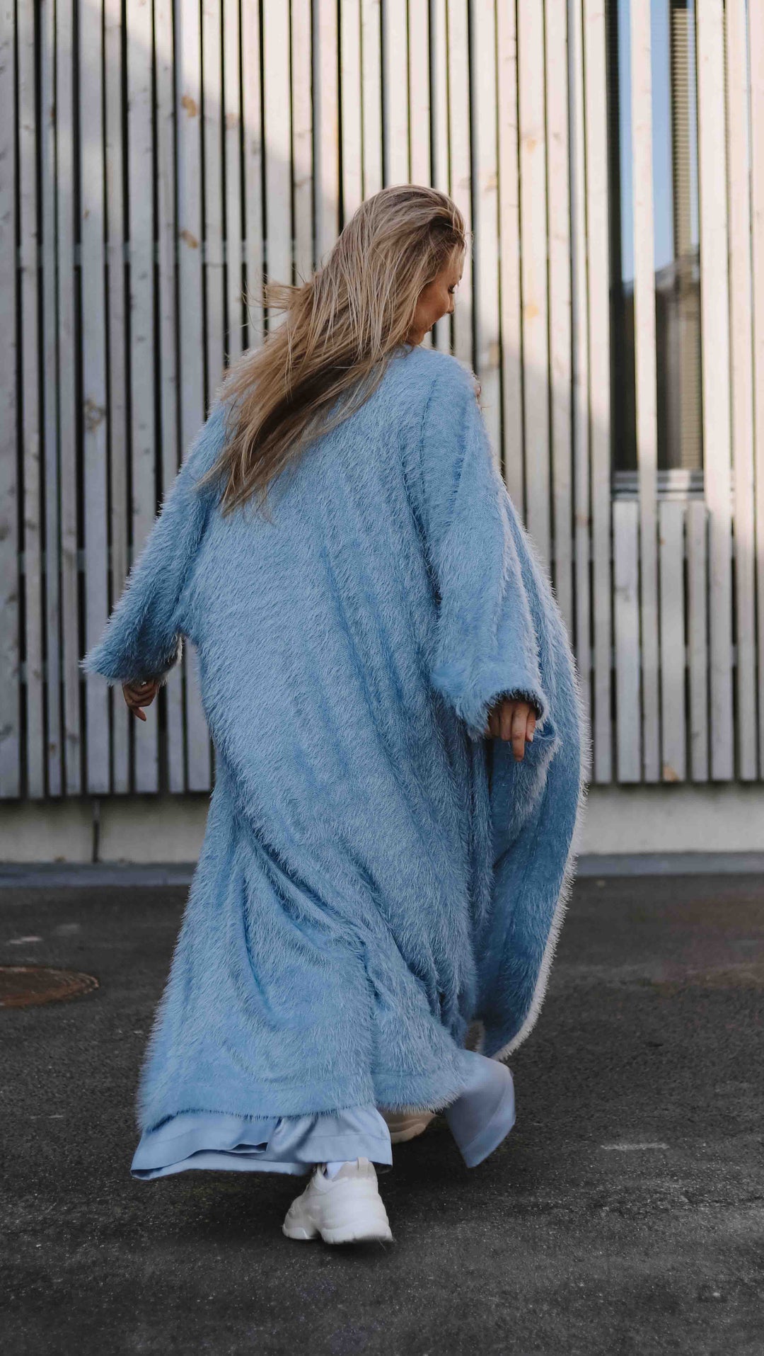 Maxi cardigan in Blue-gray color