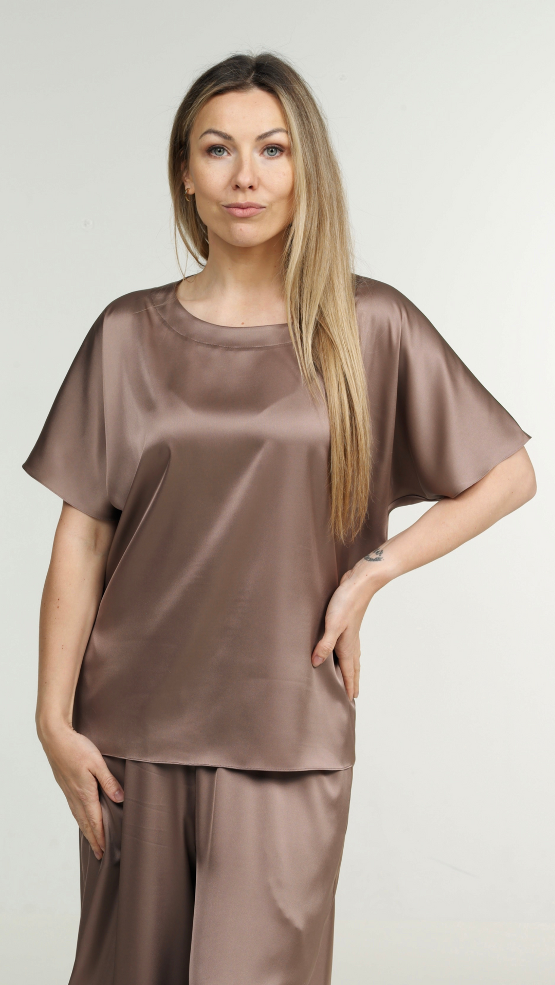 Chocolate silk top BeaA - Be At Home with Yourself