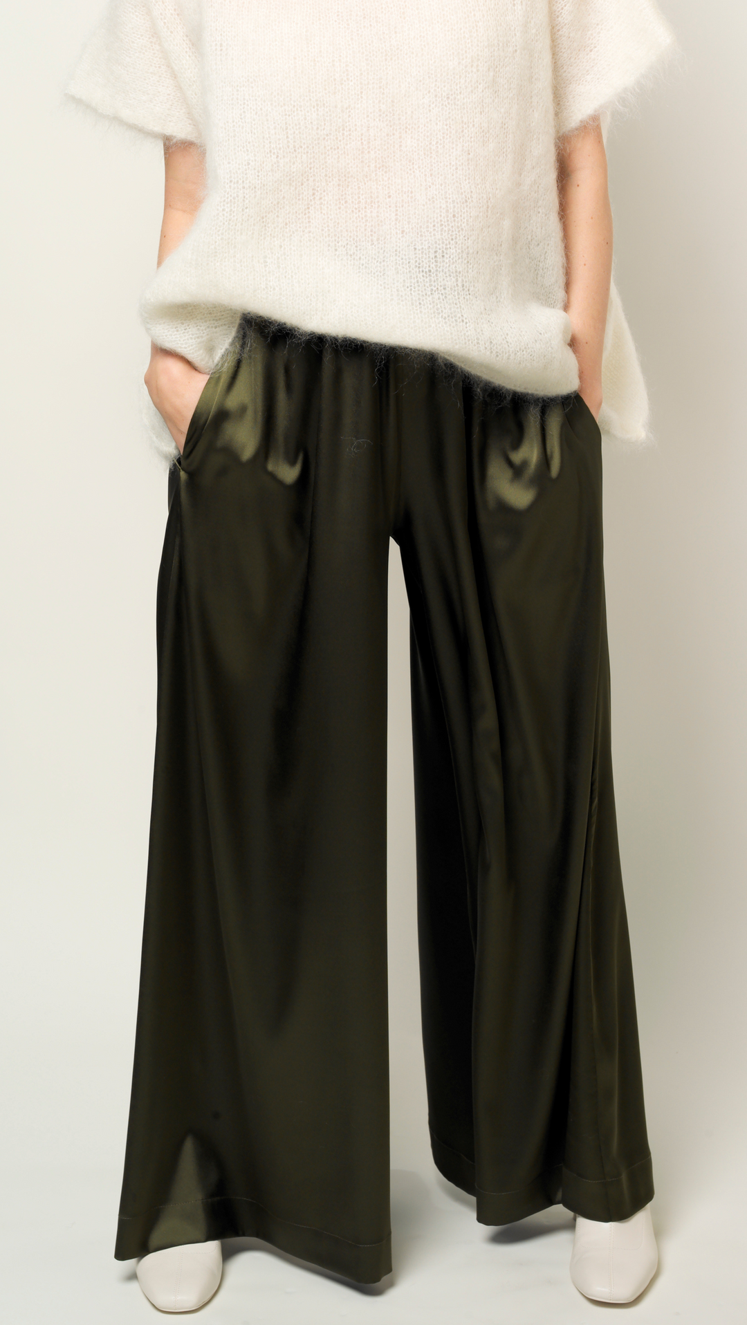 Forest green palazzo trousers BeaA - Be At Home with Yourself