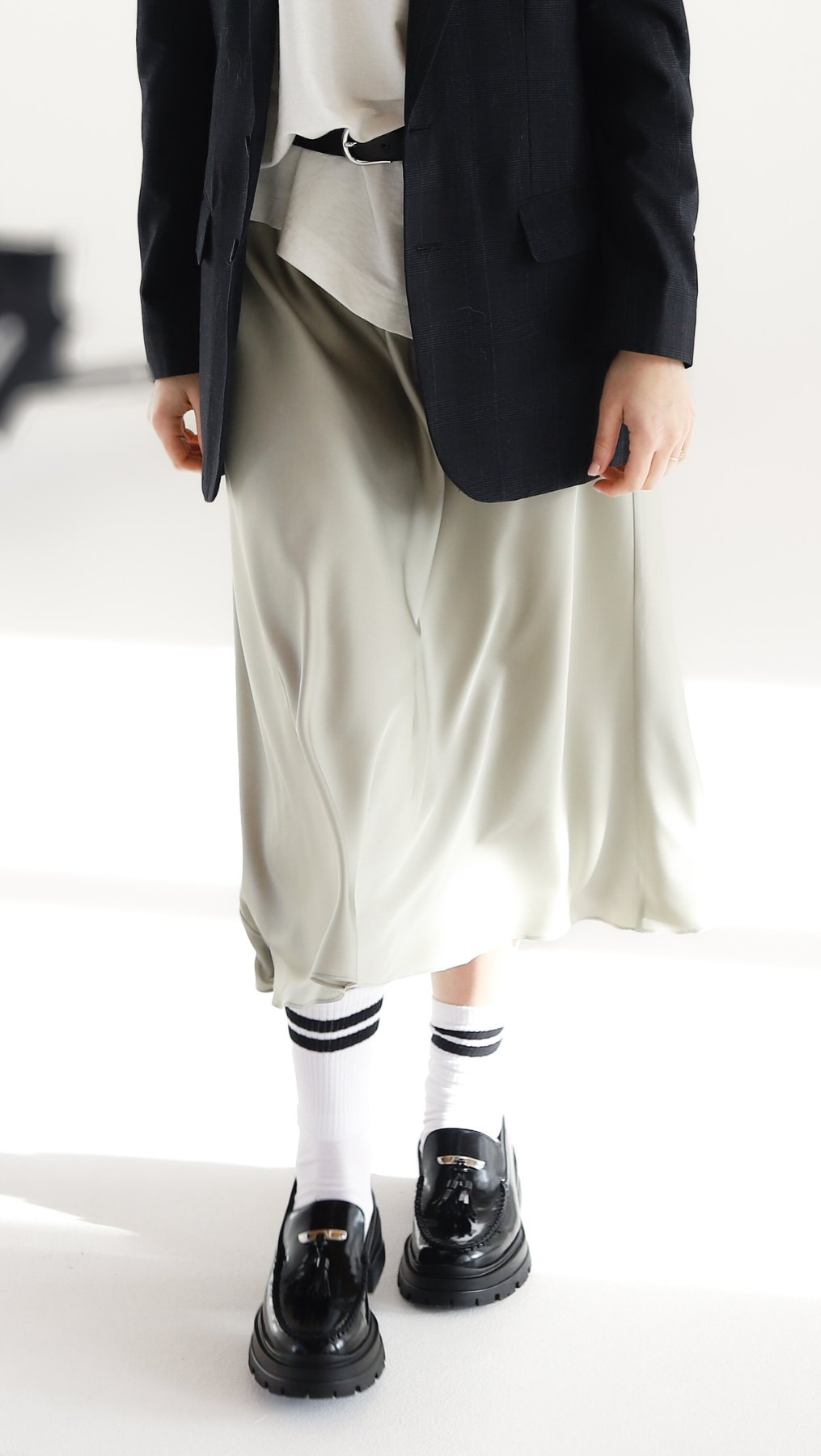 Midi-length skirt Light Olive BeaA - Be At Home with Yourself