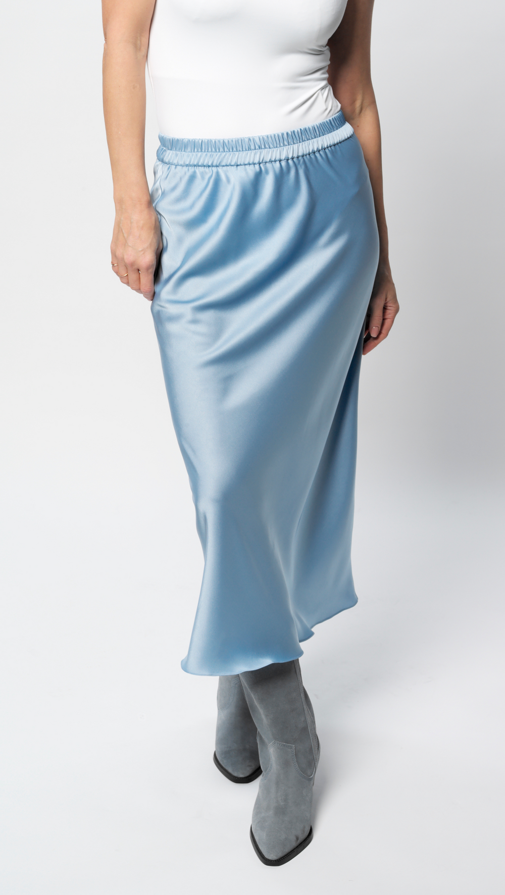 Midi-length skirt "Sky Blue" BeaA - Be At Home with Yourself