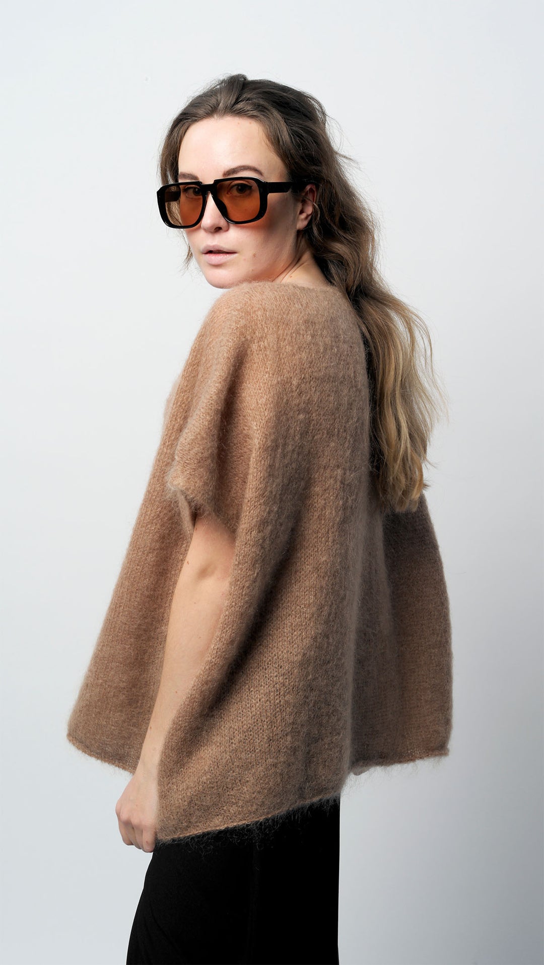 Mohair vest in camel color