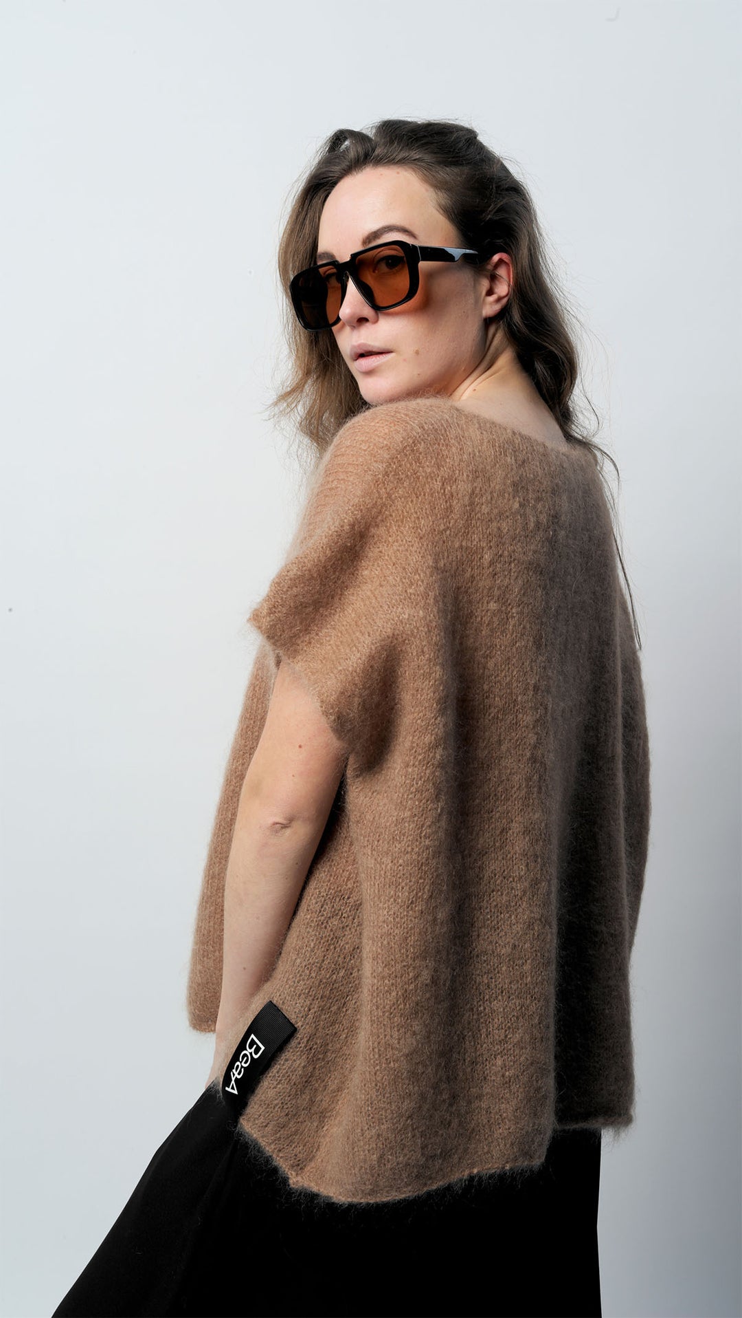 Mohair vest in camel color