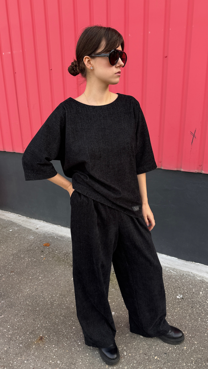Relax wear Top Noir Rebel