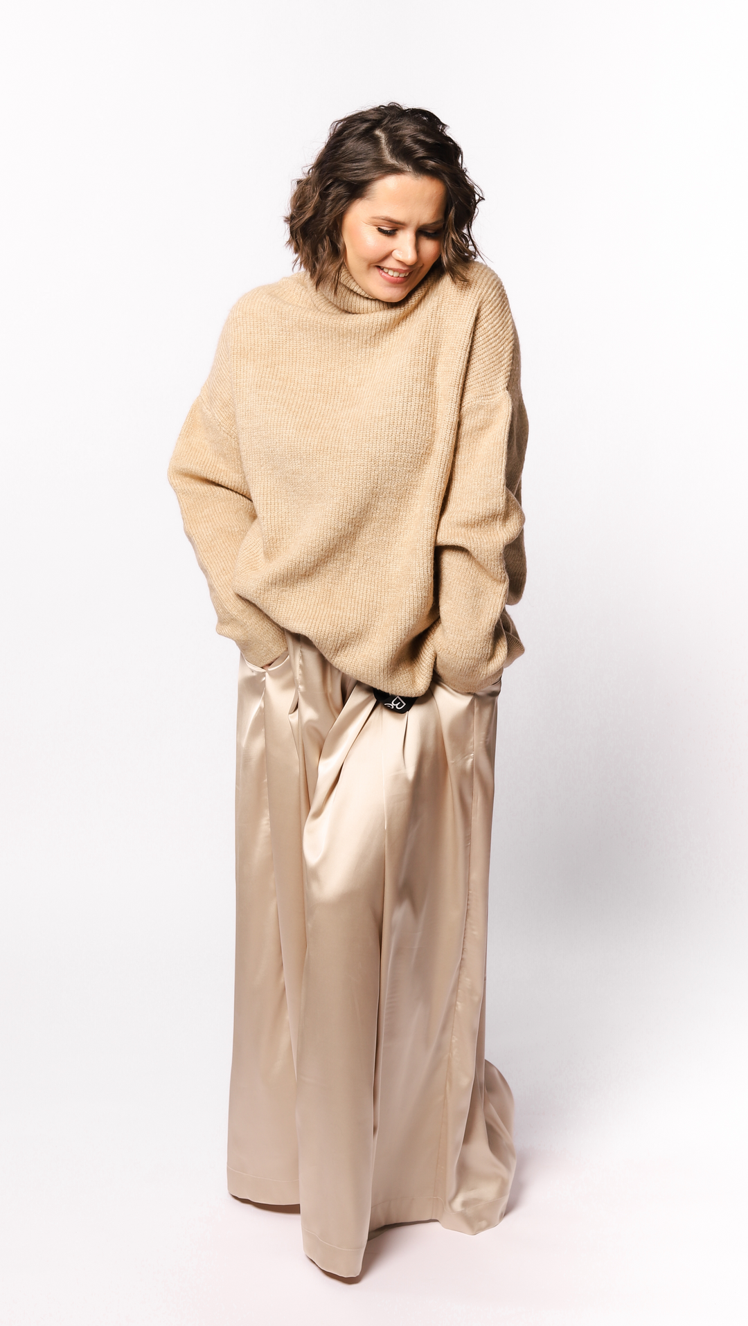 Oversized turtleneck sweater "Beige" BeaA - Be At Home with Yourself