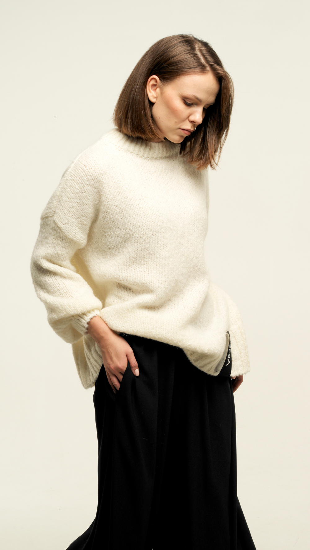 Relaxed fit sweater BeaA - Be At Home with Yourself