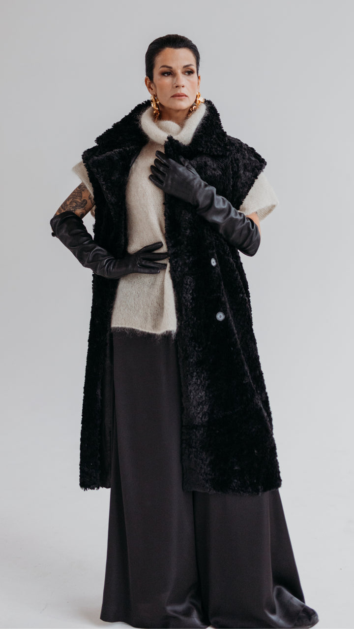 Divpusēja veste melnā krāsā