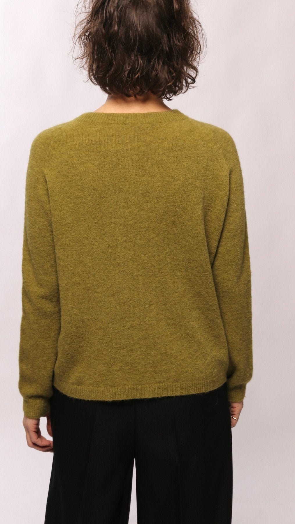 Alpaca and viscose sweater Olive - BeaA - Be At Home with Yourself - sweater