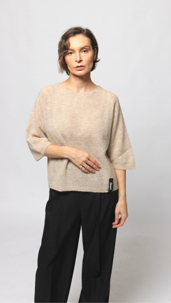 Alpaca sweater Beige - BeaA - Be At Home with Yourself - sweater
