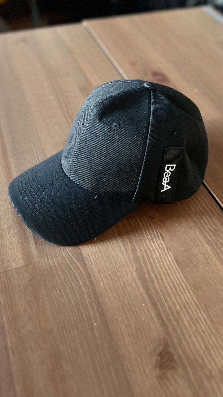 Baseball cap Black / Eco leather Black - BeaA - Be At Home with Yourself - 