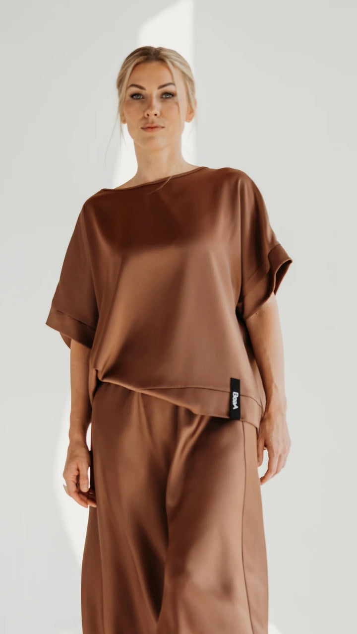 Silk Satin Top Chocolate mousse