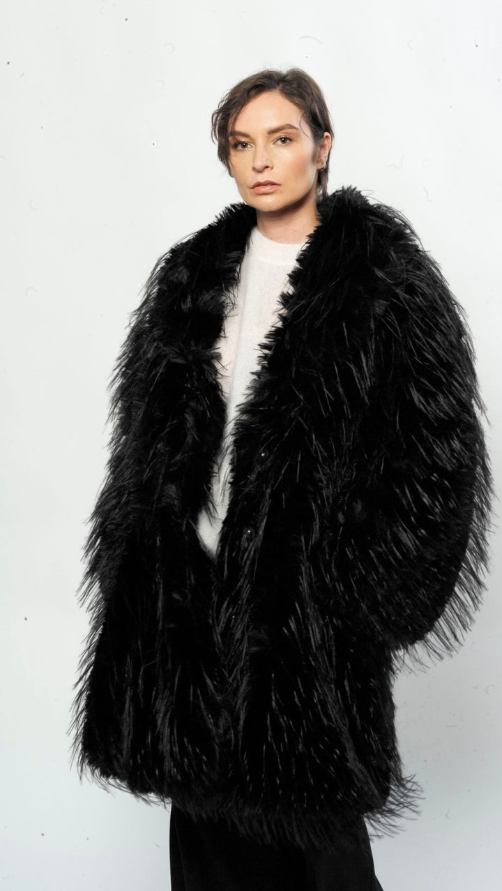 Eco-fur coat Black