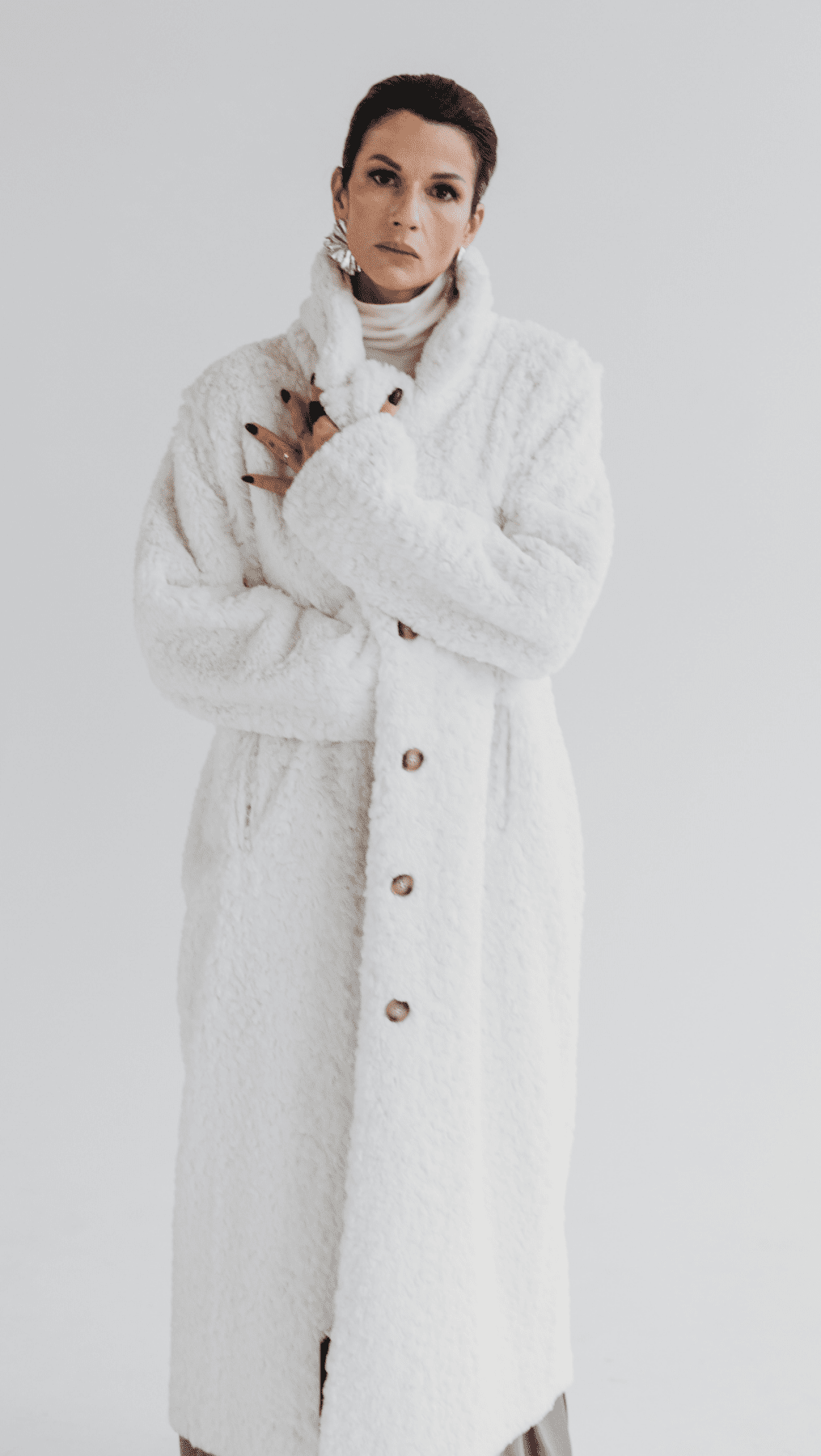 Eco - fur coat White - BeaA - Be At Home with Yourself - coat