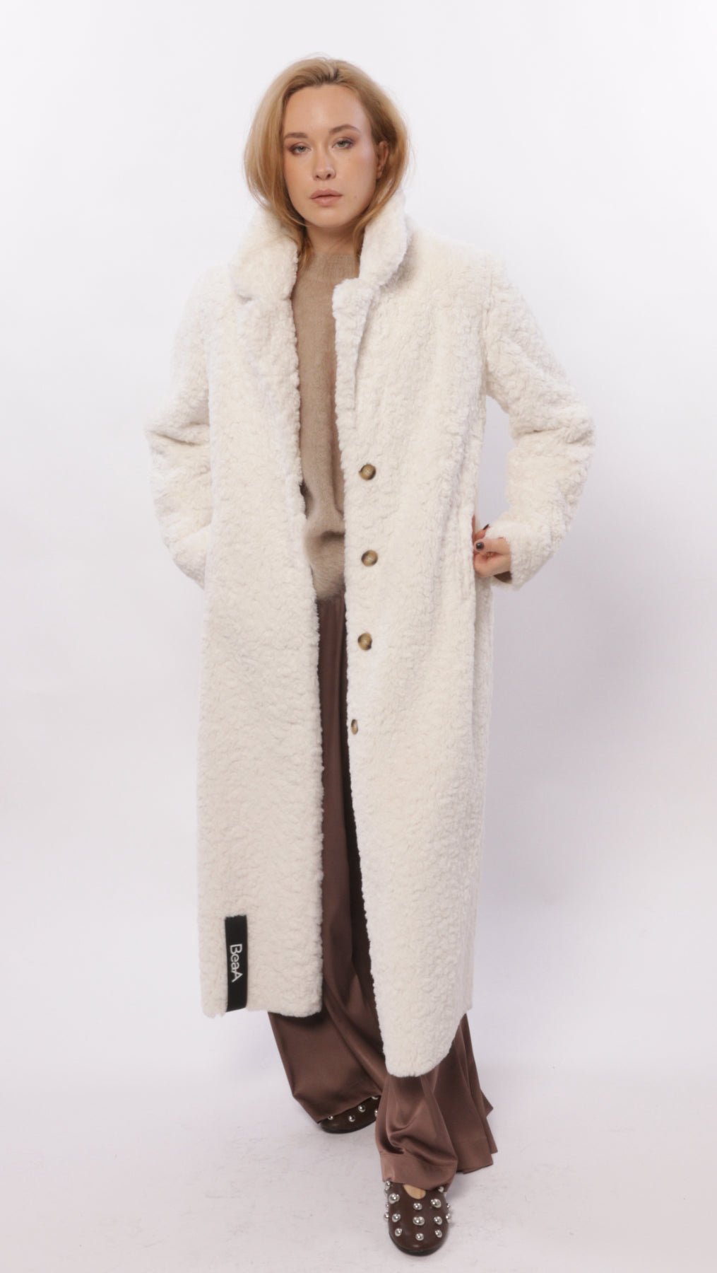 Eco - fur coat White - BeaA - Be At Home with Yourself - coat