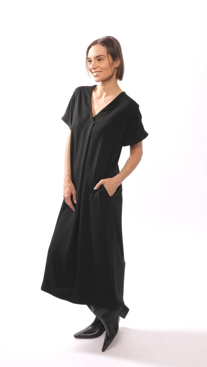 Libre dress Black - BeaA - Be At Home with Yourself - Slip Dress