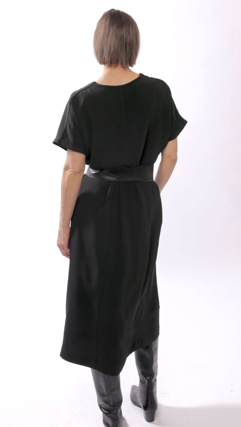 Libre dress Black - BeaA - Be At Home with Yourself - Slip Dress