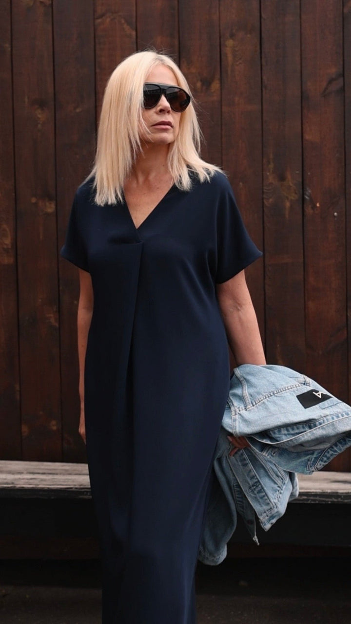 Libre dress Navy - BeaA - Be At Home with Yourself - Slip Dress