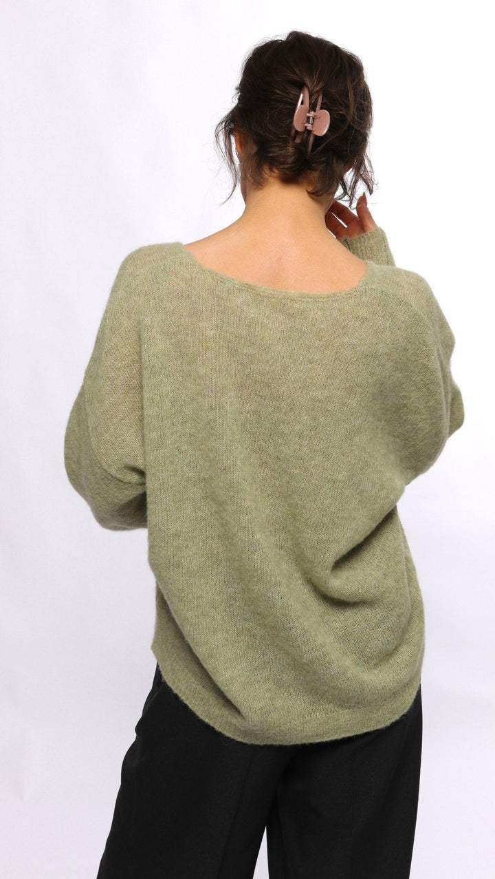 Light Alpaca sweater Golden Pistachio - BeaA - Be At Home with Yourself - sweater