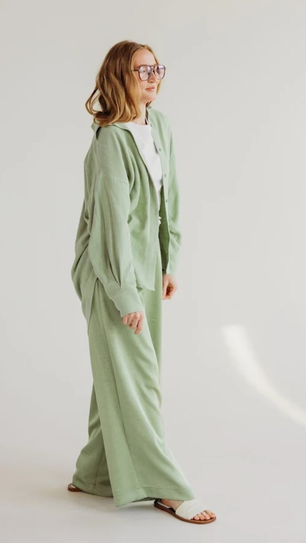 Linen shirt Green - BeaA - Be At Home with Yourself - Top