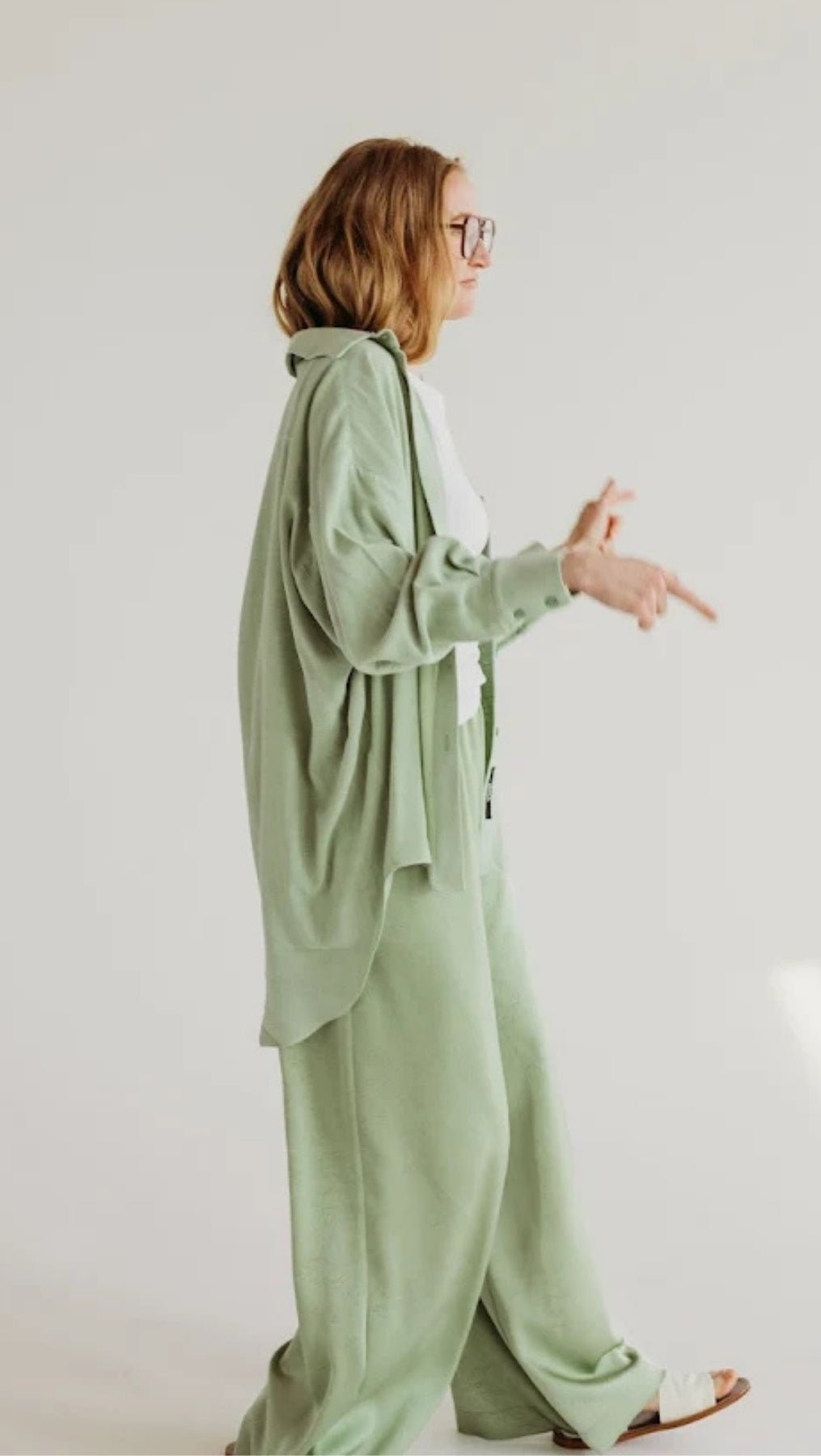 Linen shirt Green - BeaA - Be At Home with Yourself - Top