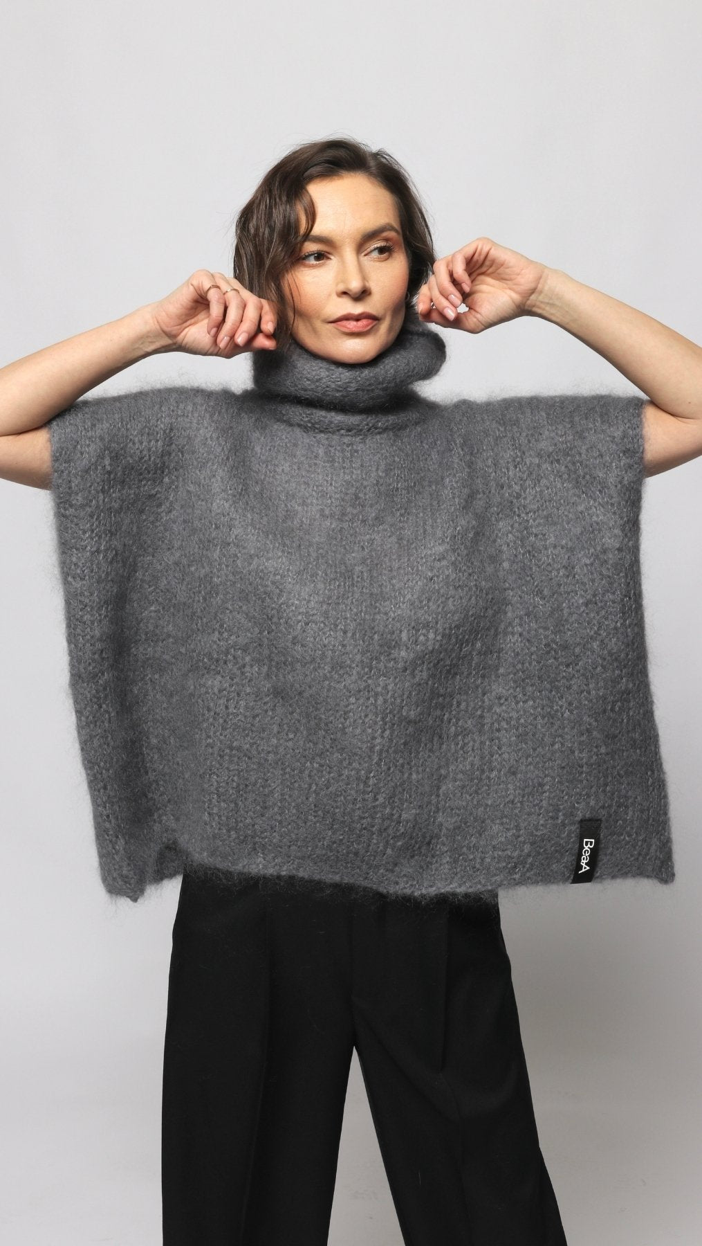 Mohair vest in Grey color for women