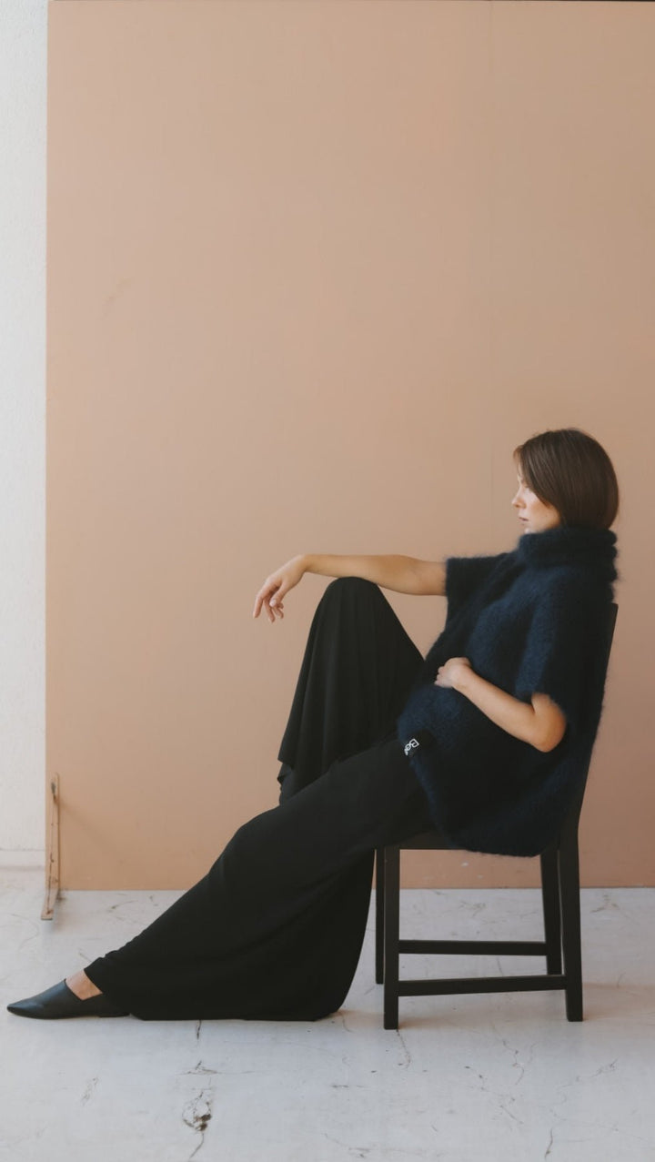 Mohair vest Navy - BeaA - Be At Home with Yourself - vests