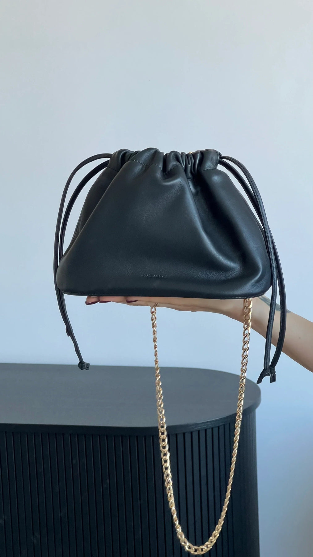 NOCTURNE MINI – CHARCOAL GREY LAMBSKIN HANDBAG WITH GOLD CHAIN - BeaA - Be At Home with Yourself - Bag