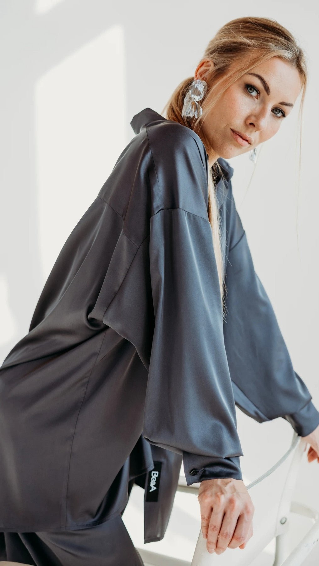 Oversized silk shirt Graphite - BeaA - Be At Home with Yourself - Top