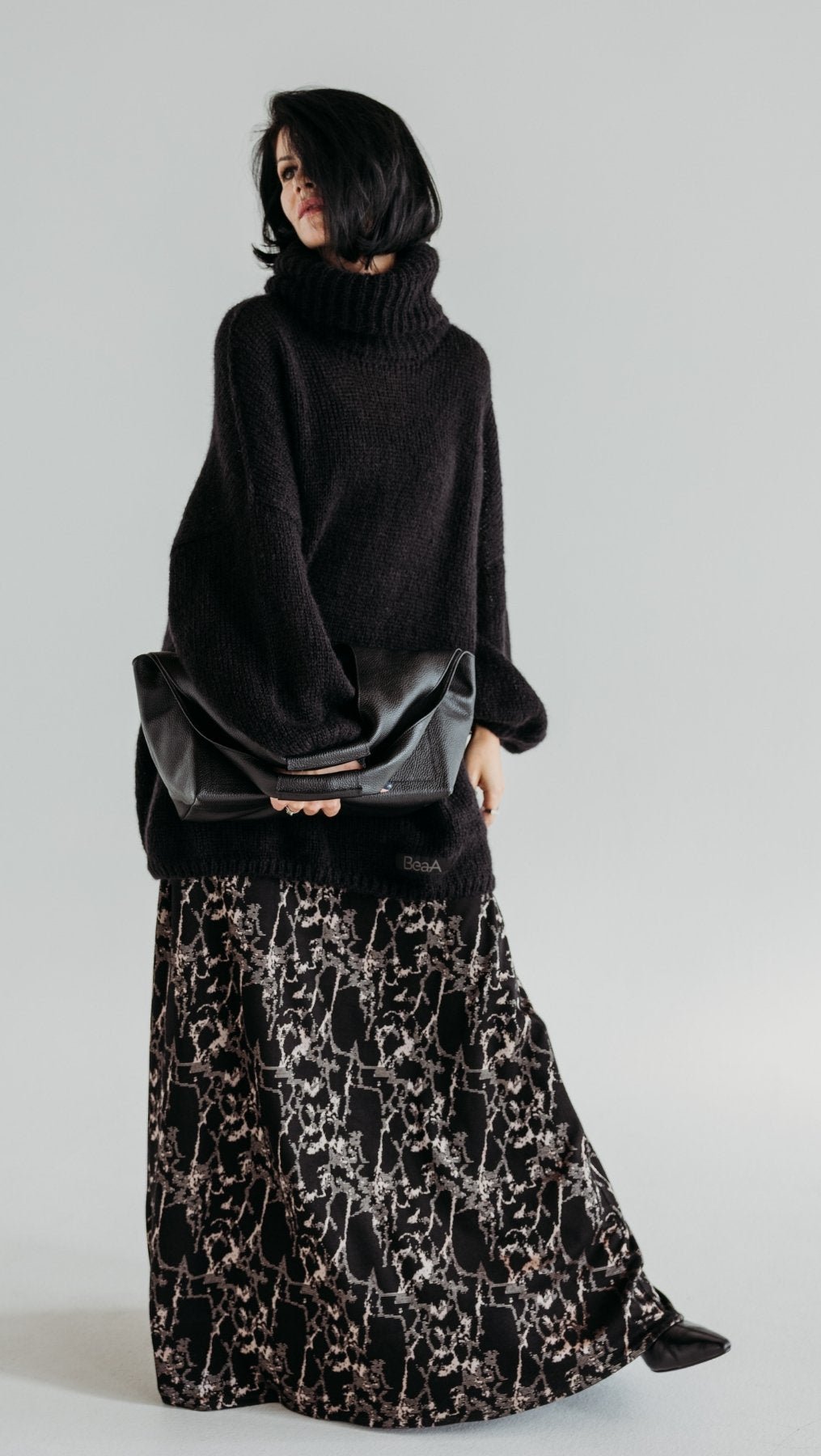 Oversized Sweater kidmohair Black - BeaA - Be At Home with Yourself - Top