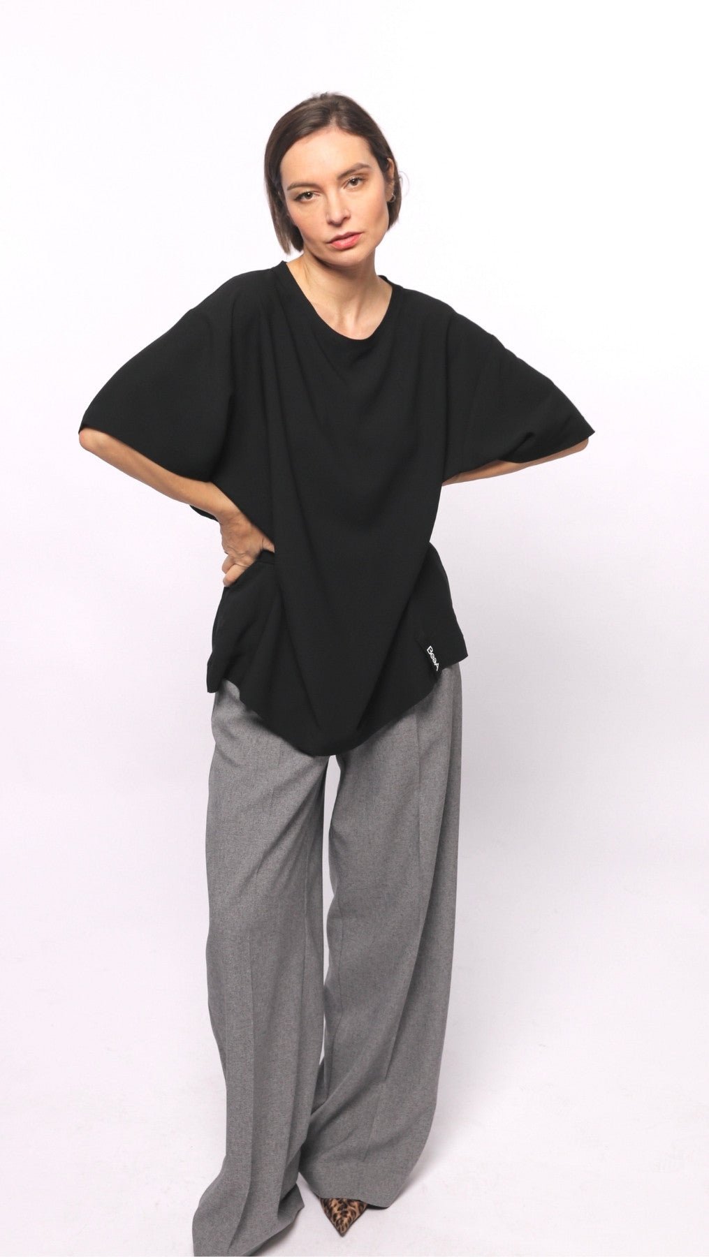 Oversized T-Shirt Black - BeaA - Be At Home with Yourself - T-Shirt