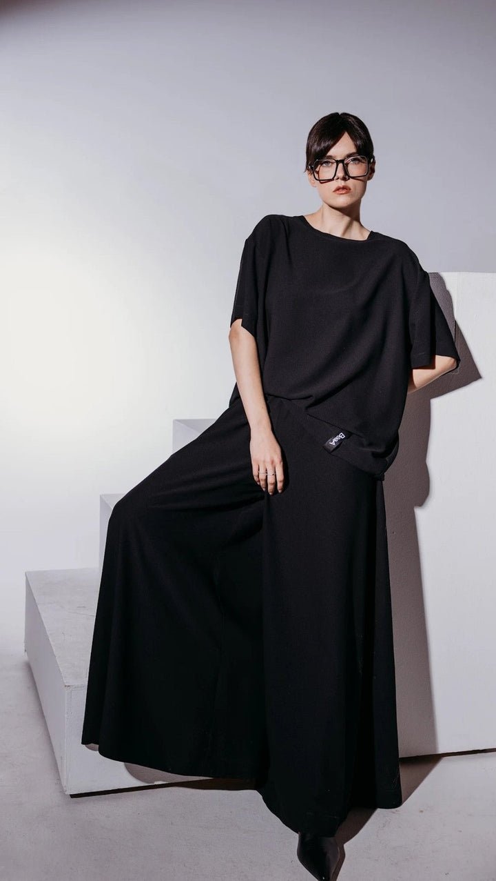 Oversized T-Shirt Black - BeaA - Be At Home with Yourself - T-Shirt